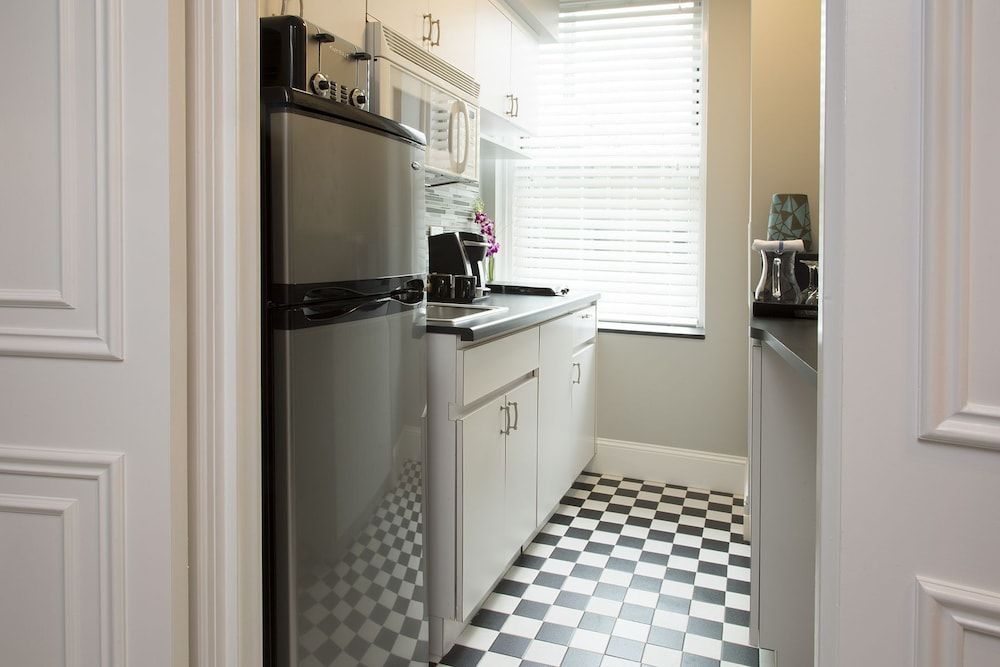 Kitchenette