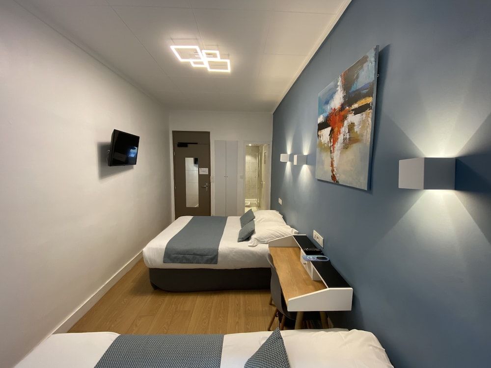 Lyo Hôtel Design Triple Room 5