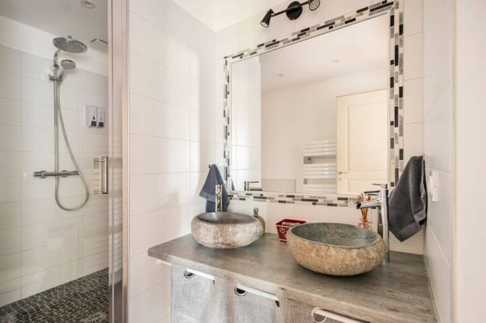 B&B & Spa Des Histoires d'Anges Comfort Triple Room 9