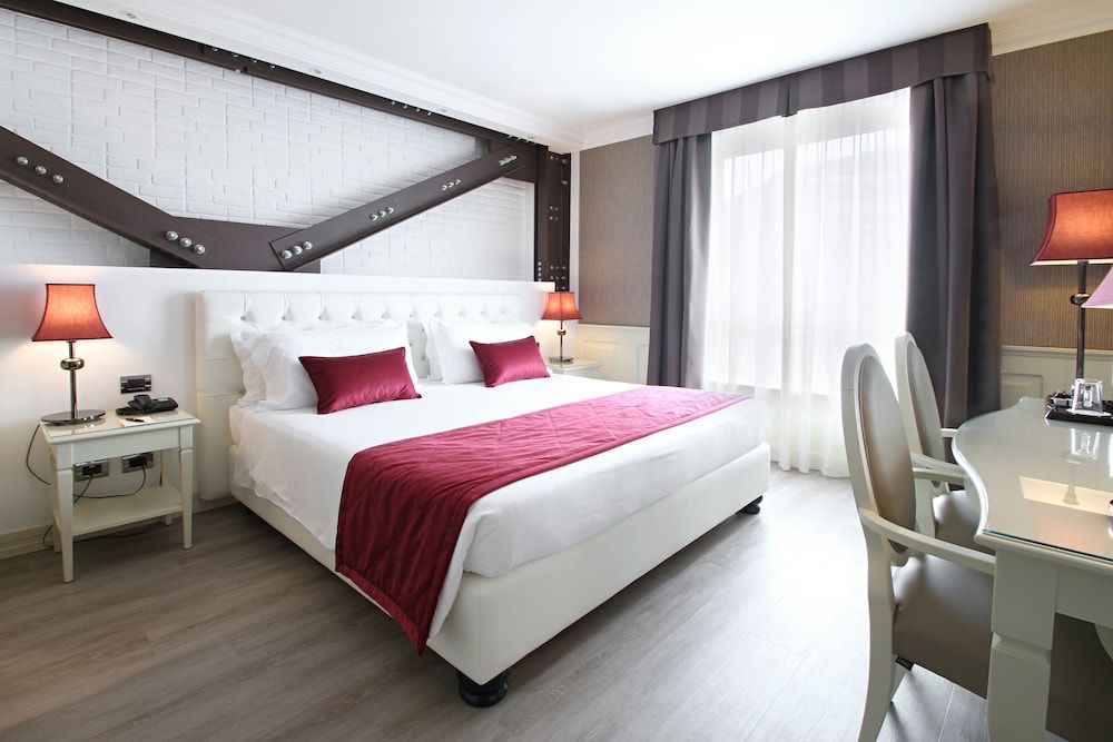Hotel Giberti & SPA Deluxe Double Room 2