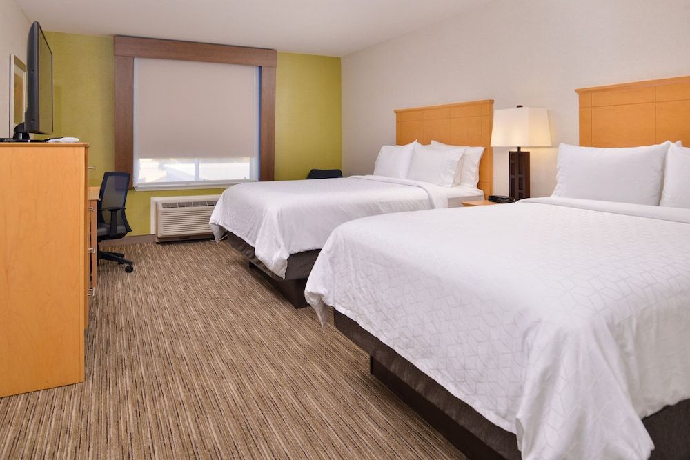 Standard Room, 2 Queen Beds, Accessible (Communications)