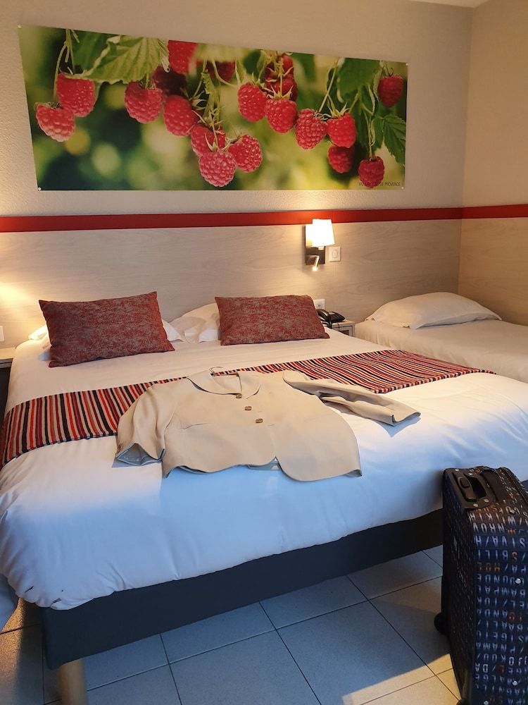 Comfort Triple Room, Garden View