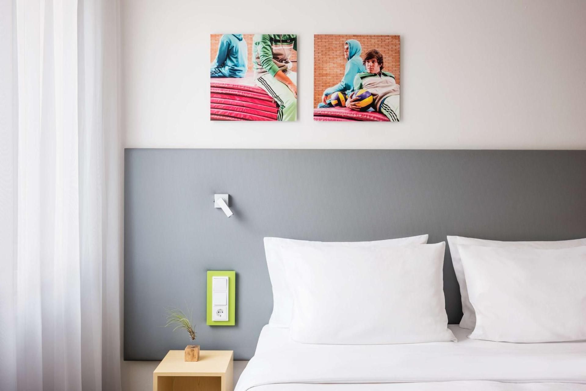Lindner Hotel Frankfurt Sportpark Accessible 2 Twin Beds 2