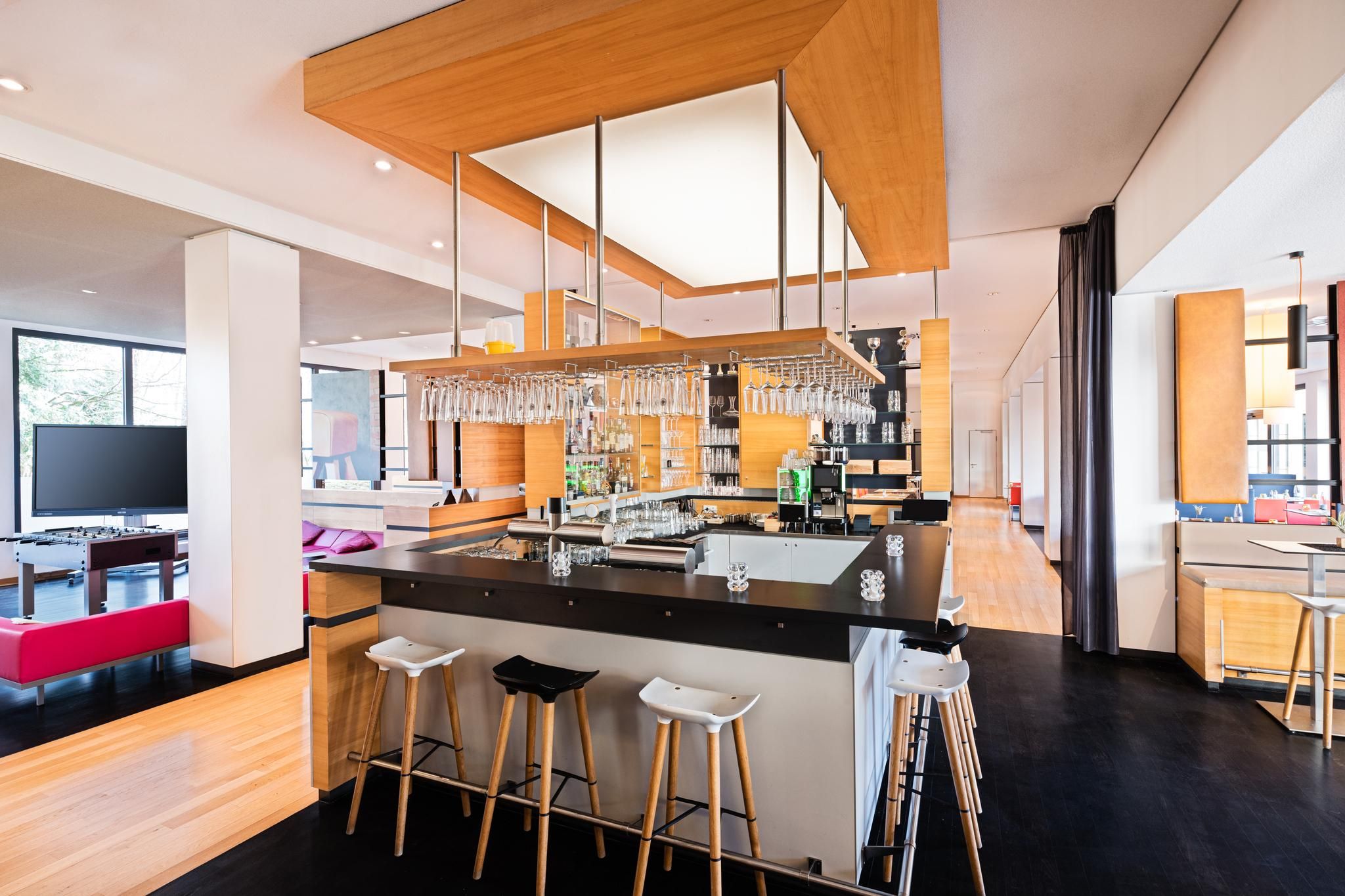 Bar/lounge