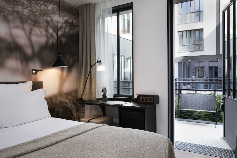 Hotel Les Deux Girafes Club Double Room 2