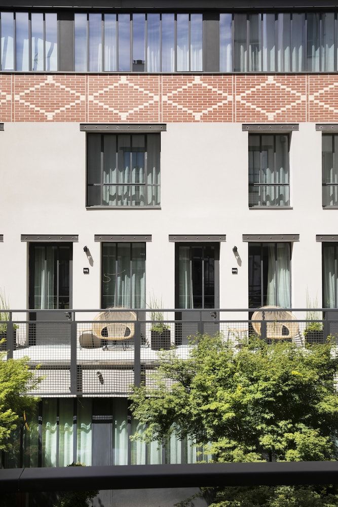 Hotel Les Deux Girafes Club Double Room 3