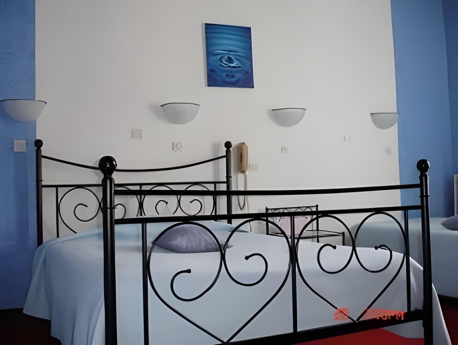 Hotel La Marmotte Standard Double Room 7