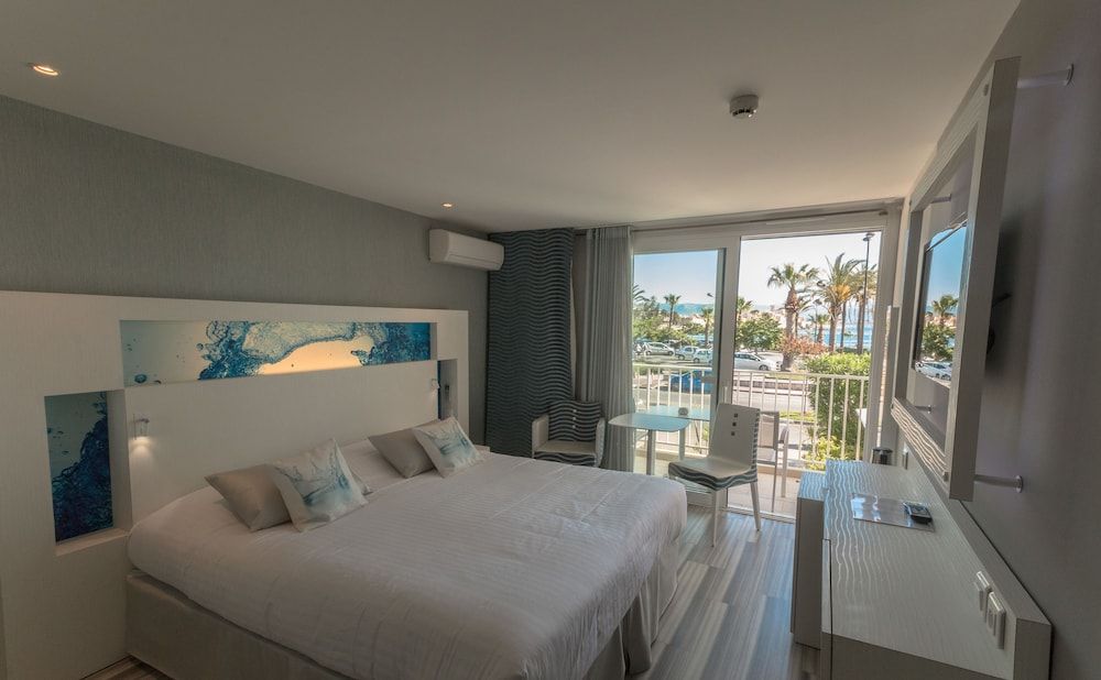 undefined Hotel Josse 10
