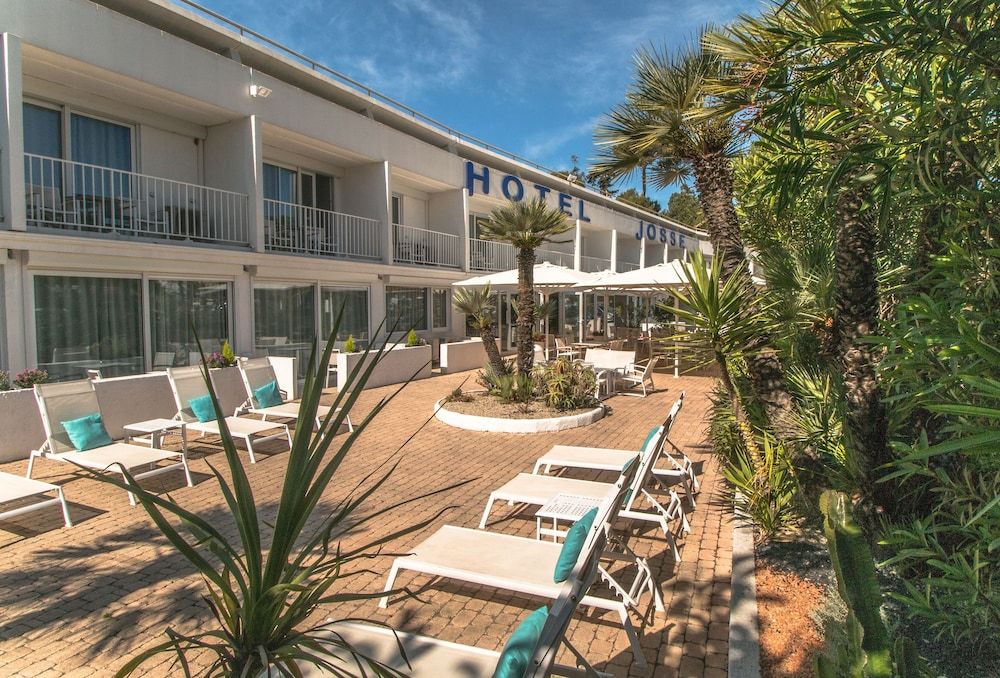 undefined Hotel Josse 5