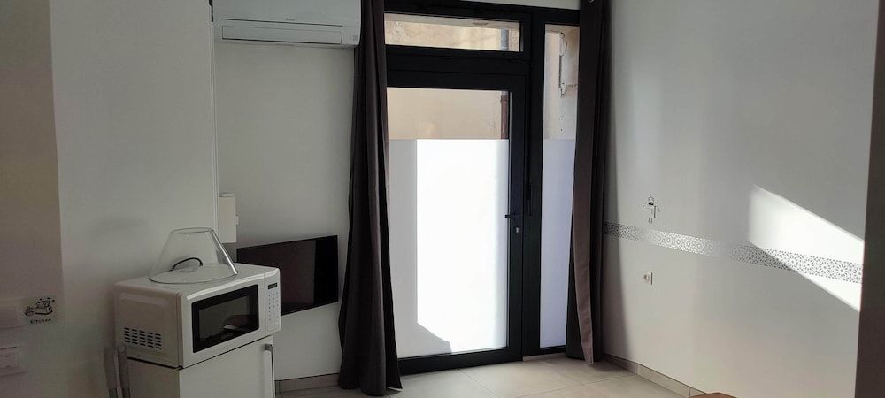 Mauguio Center Hôtel Apartment 9