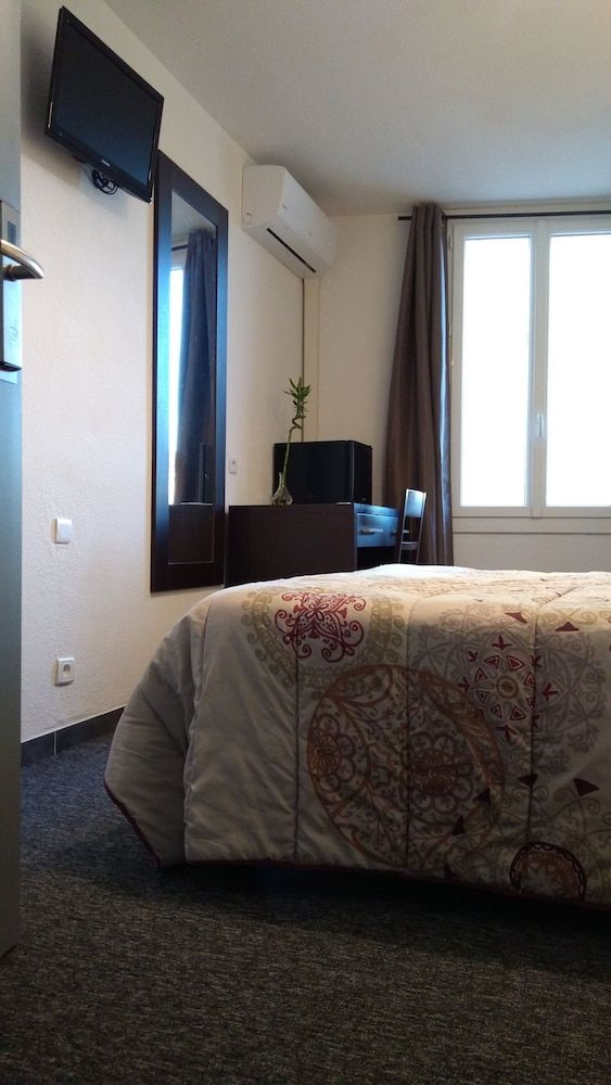 Mauguio Center Hôtel Standard Double Room 4