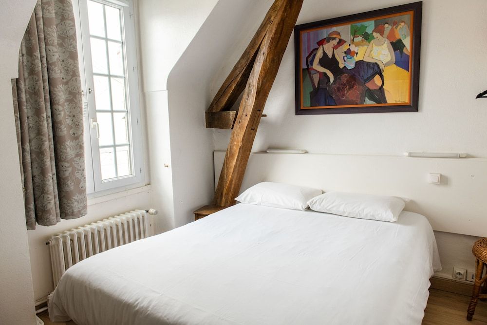 Le Relais des Templiers Double Room