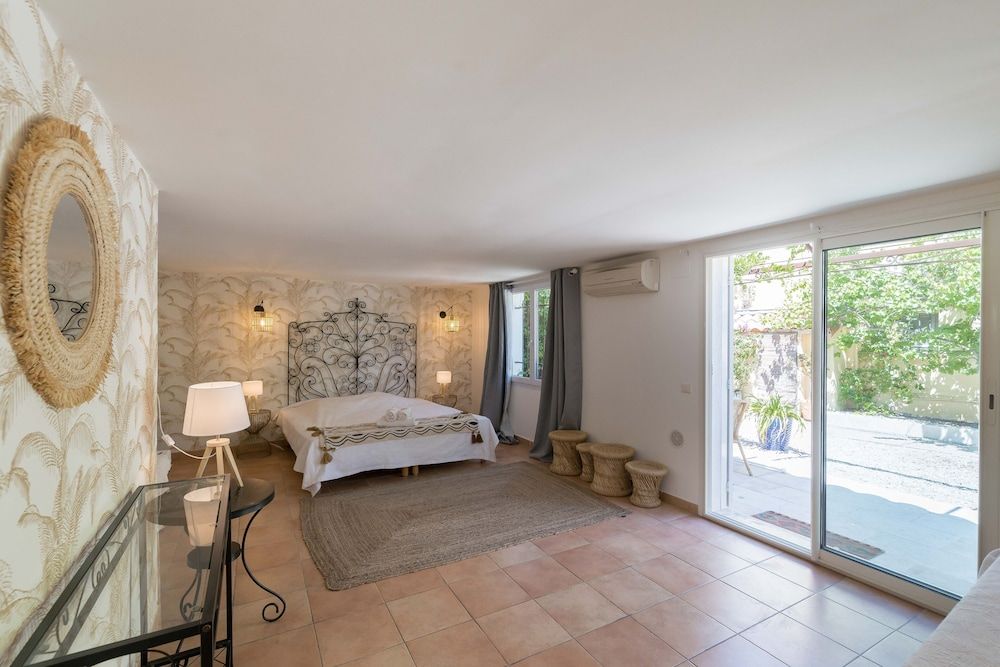 Junior Suite, Garden View