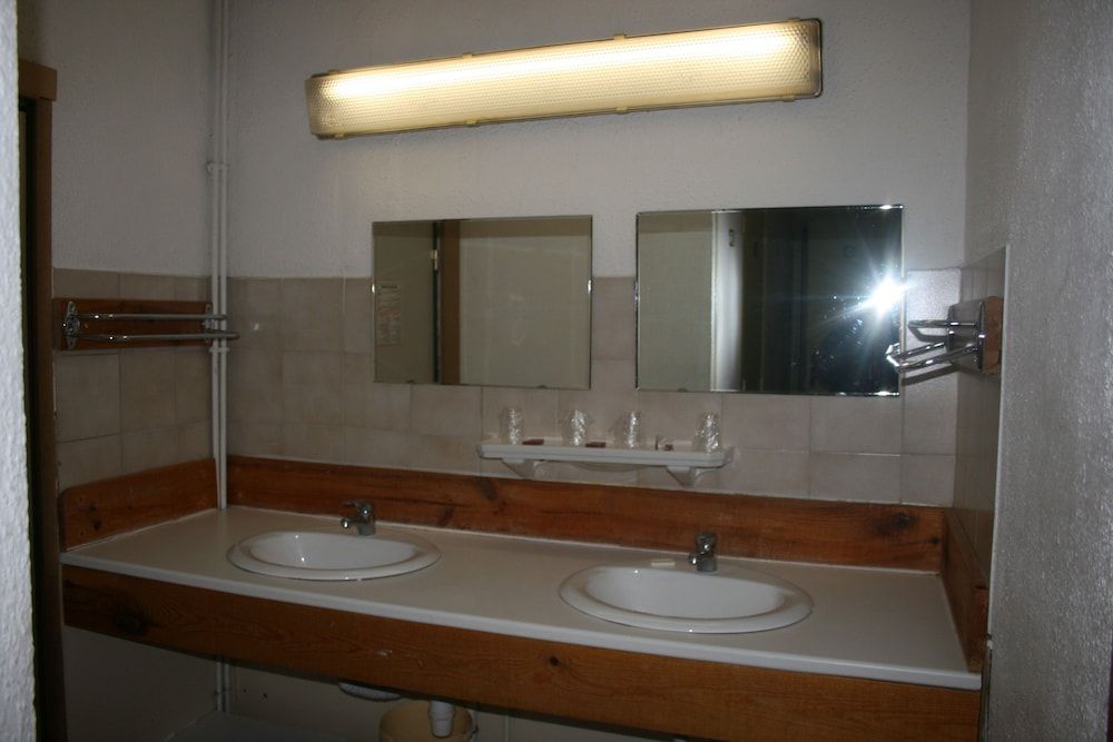Economy Quadruple Room, Shared Bathroom