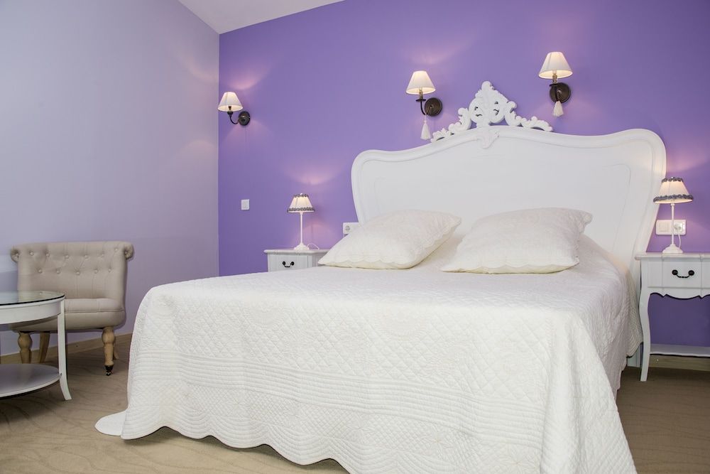 Deluxe Suite, Balcony, Mountain View (9)