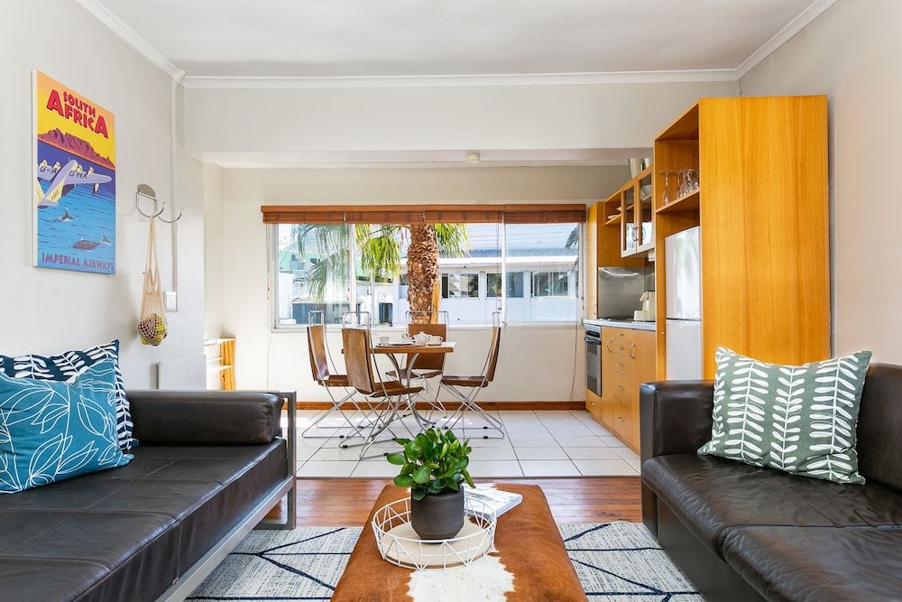 Camps Bay Village Village Apartment -Romantic Studio 3