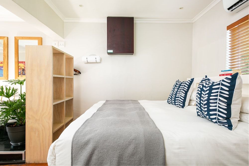 Camps Bay Village Village Apartment -Romantic Studio 2