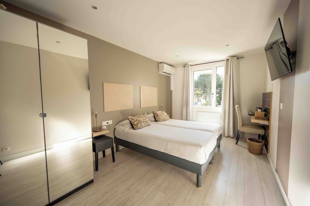 Comfort Double or Twin Room, Sea View
