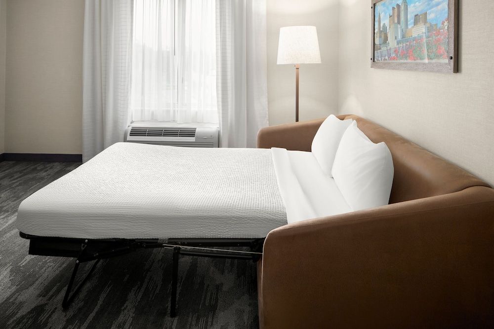 undefined Fairfield Inn & Suites by Marriott Columbus OSU
