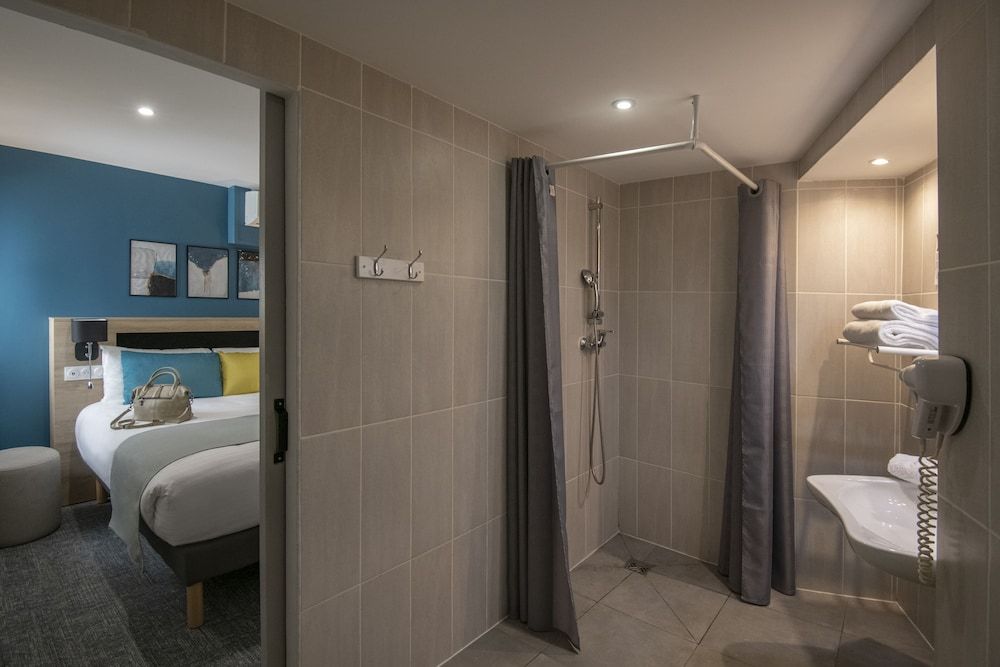 Hôtel Bristol Double Room 7