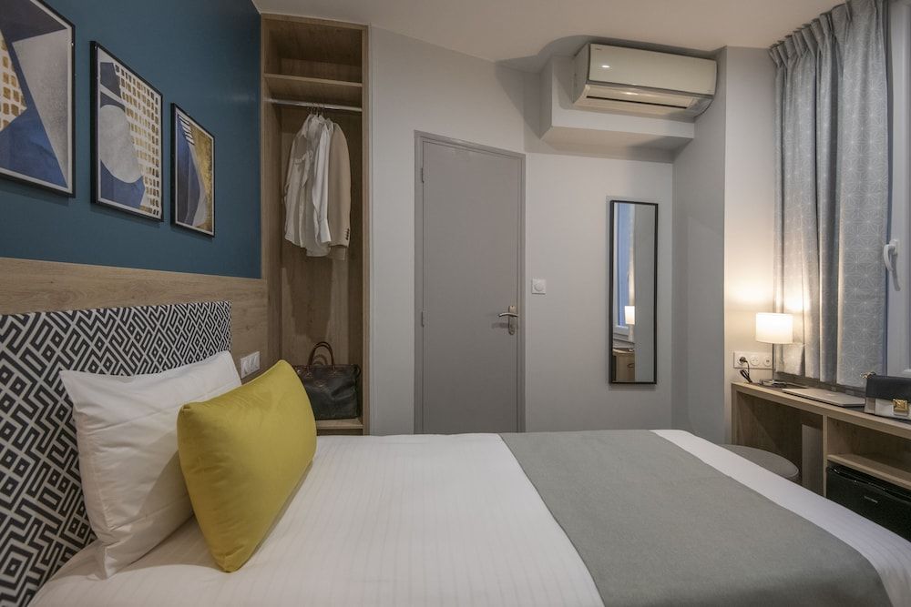 Hôtel Bristol Double Room 3