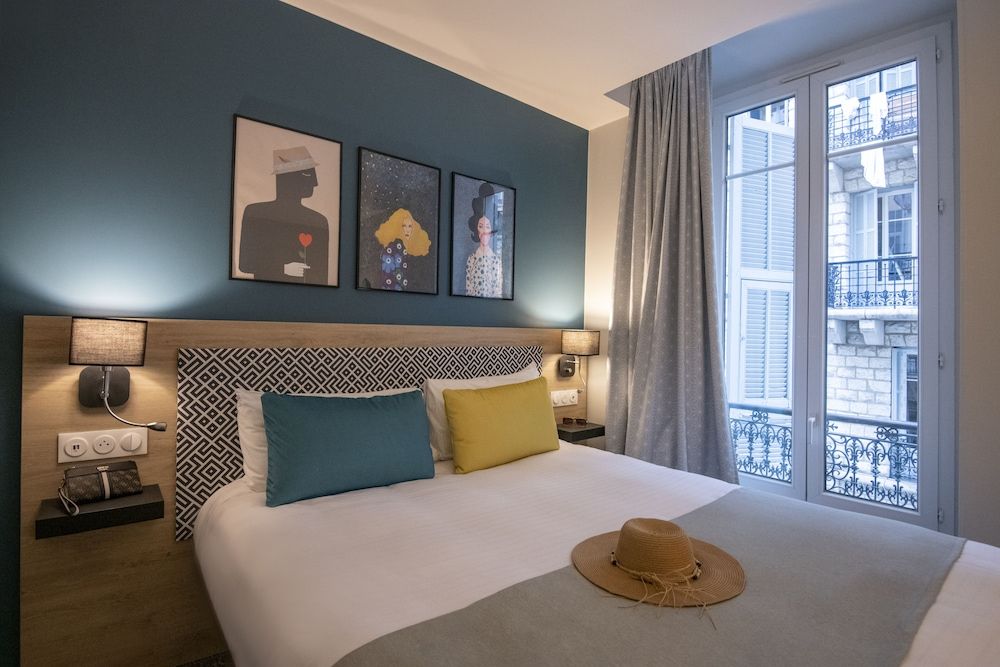 Hôtel Bristol Double Room 2