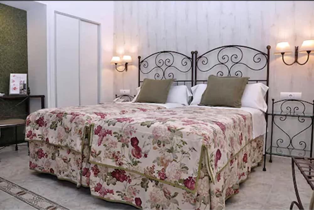 Hotel Selu Standard Twin Room 15