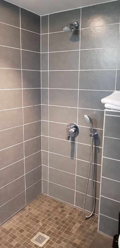 Hotel Annexe Nice Standard Single Room, City View 5