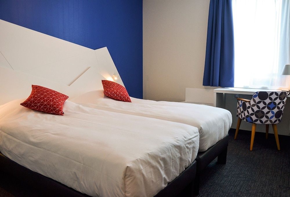 Hotel Origami Family Room 2