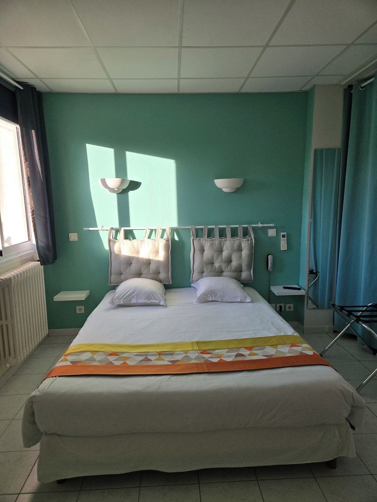 Double Room Single Use