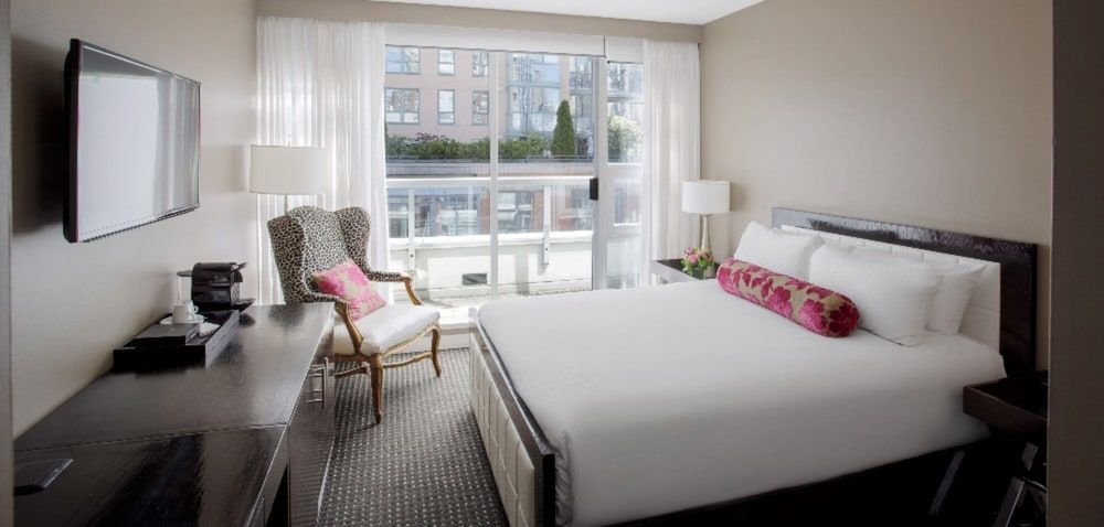 undefined OPUS Hotel Vancouver 5