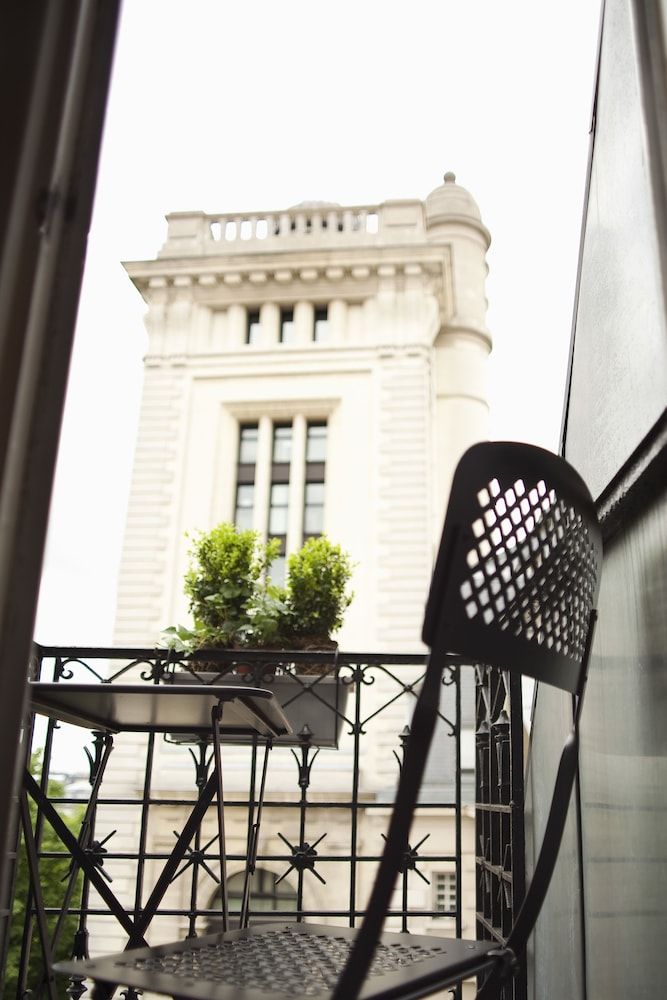 Hotel Residence Henri IV Double Room or Twin Room Elégance 8