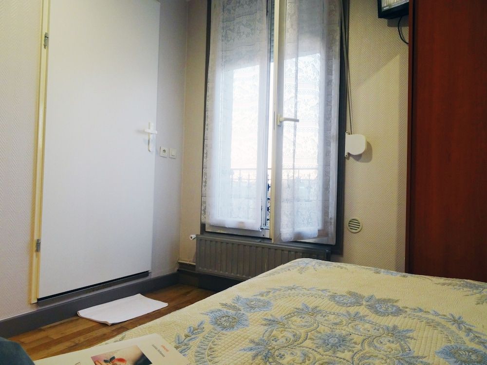 Hôtel Ermitage Single Room 8