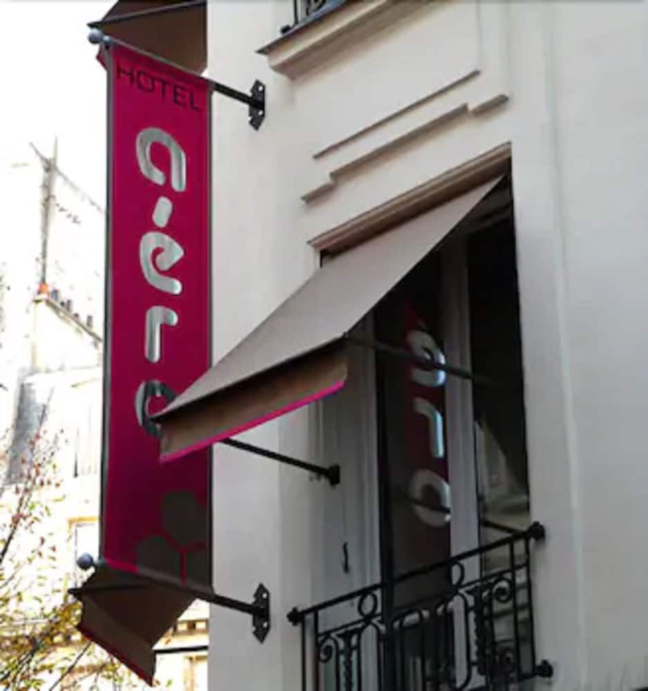 undefined Hotel Aero