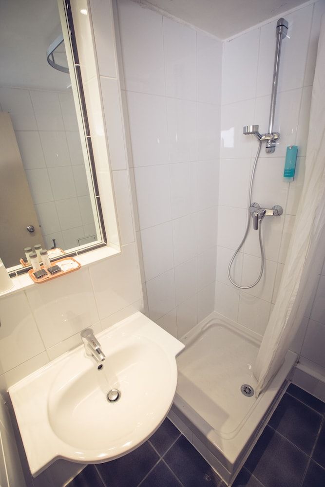 Timhotel Paris Gare de Lyon Classic Room 7