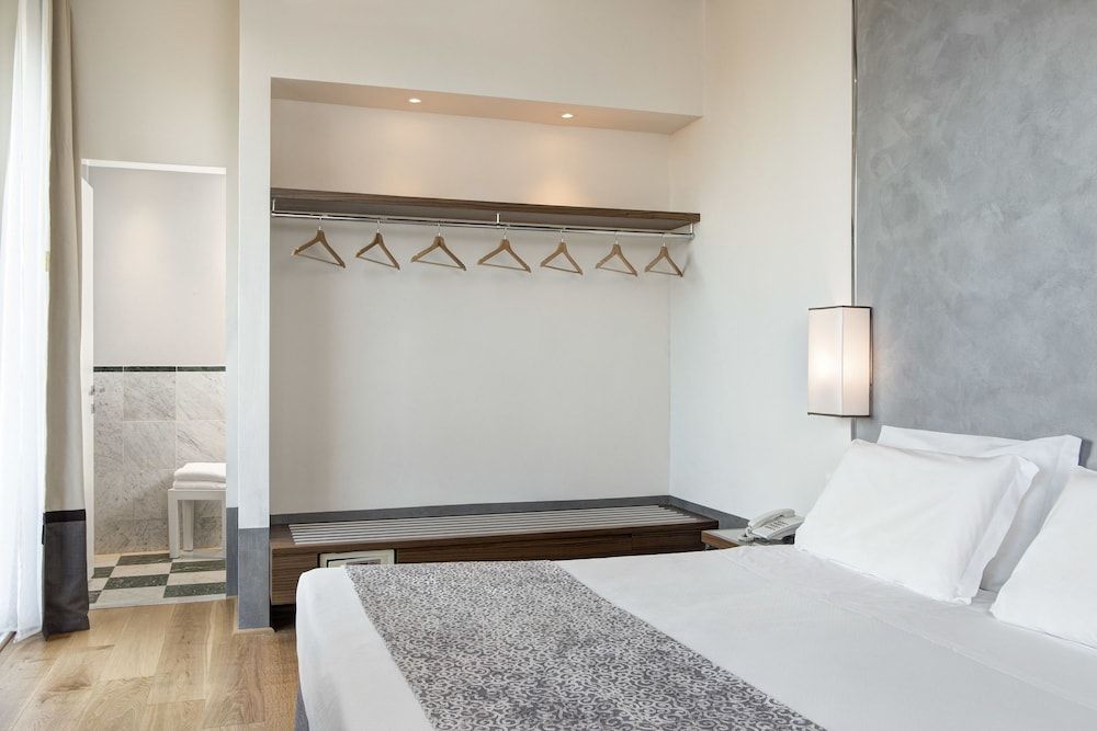 Double Room Single Use