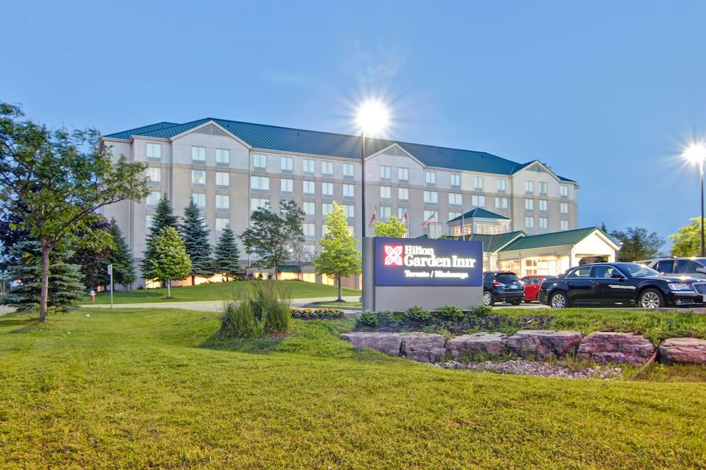 undefined Hilton Garden Inn Toronto - Mississauga 2
