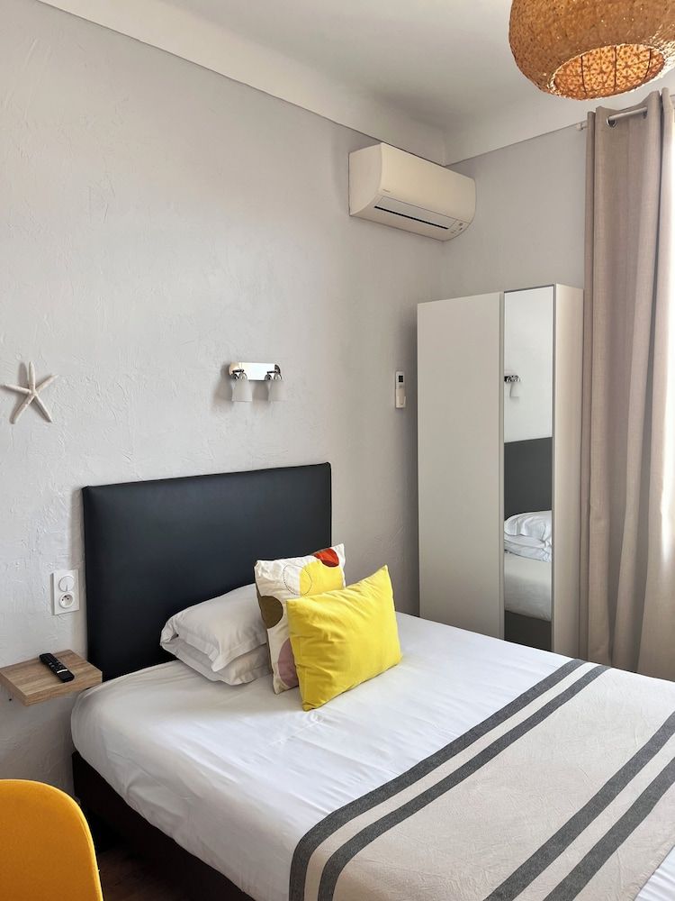 Economy Single Room