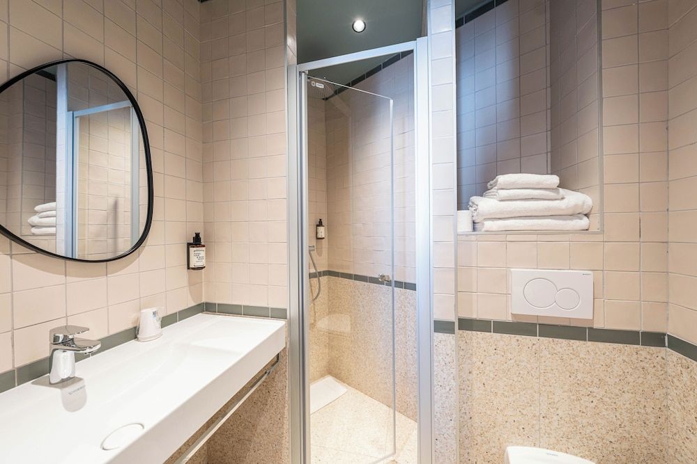 CASA MOHO - Juan-Les-Pins Classic Double Room 9