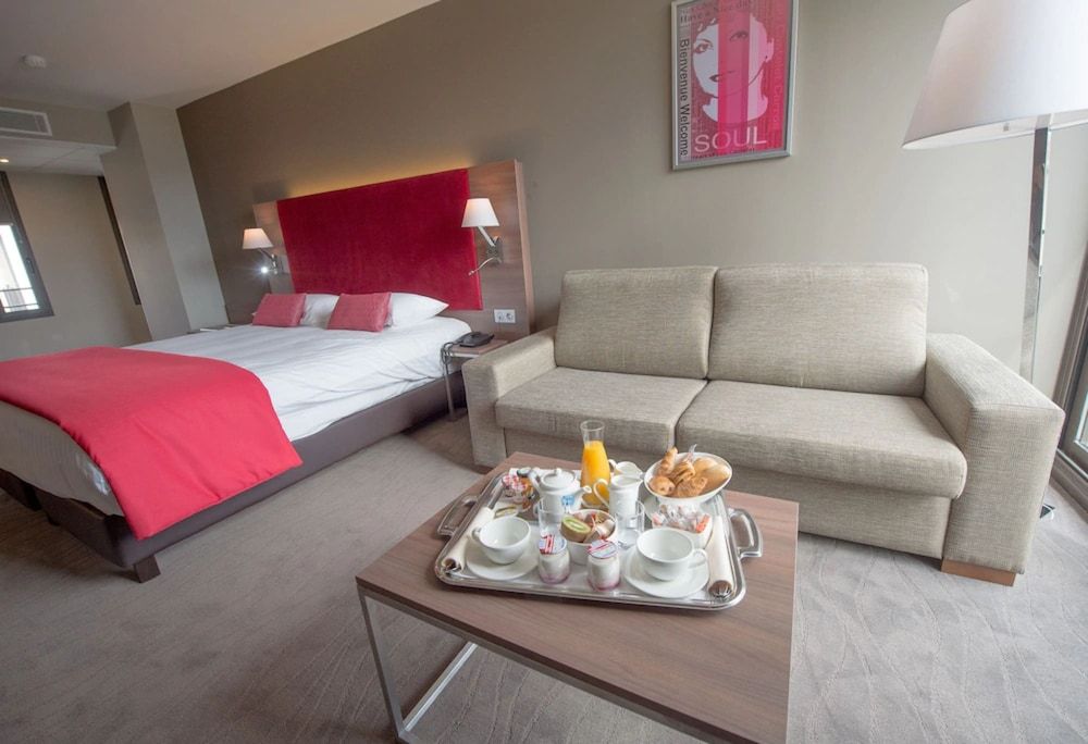 Hôtel Lou Castelet Executive Quadruple Room
