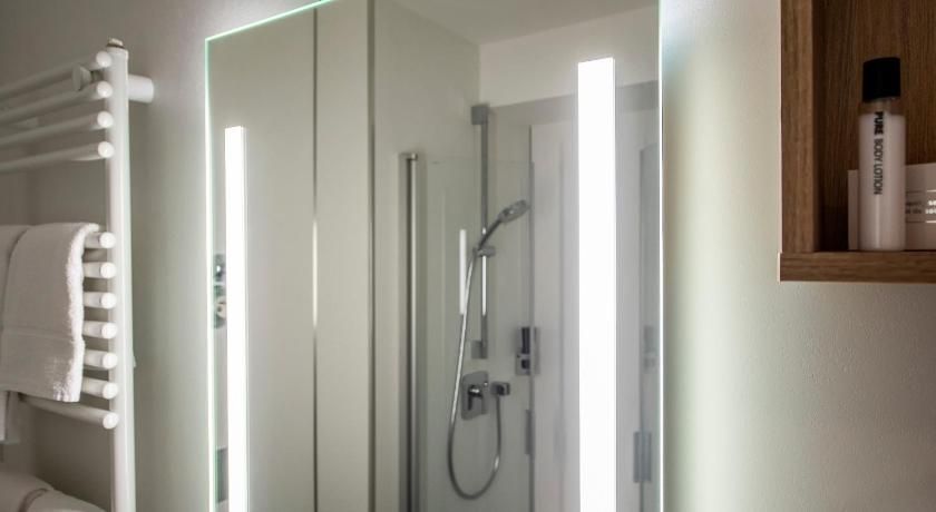 undefined Sorat Hotel Berlin 10