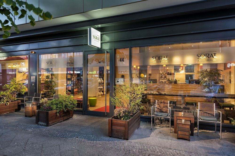 undefined Sorat Hotel Berlin 2