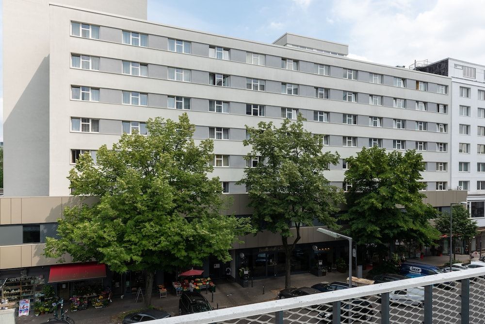 undefined Sorat Hotel Berlin 4