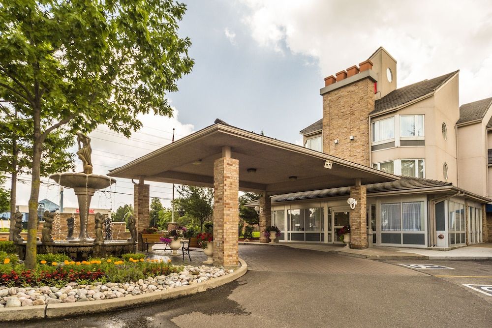 undefined Monte Carlo Inn Toronto - Markham 7