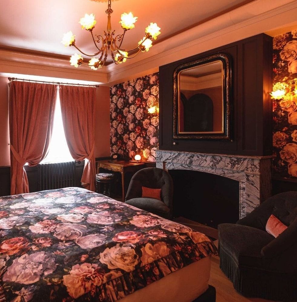 Hôtel Bayard Bellecour Traditional Double Room, Courtyard View 5