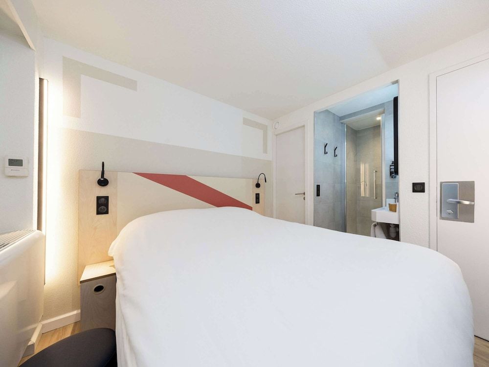 ibis budget Bordeaux Centre Mériadeck Double Room 6