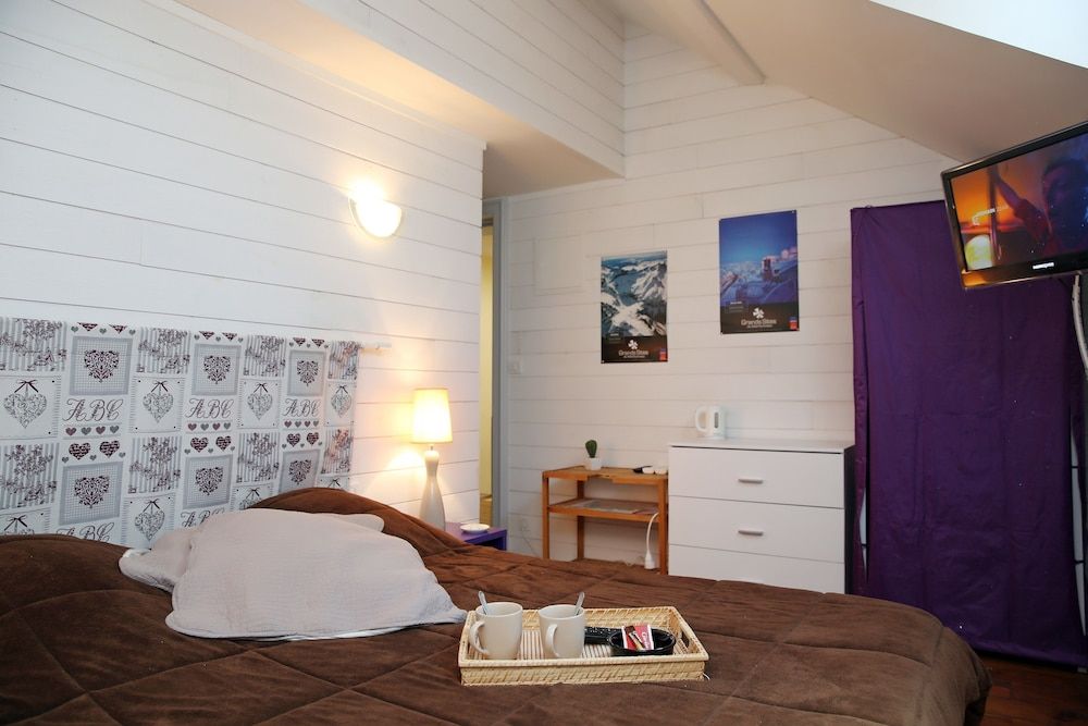 Quadruple Room (Pyrenees         )