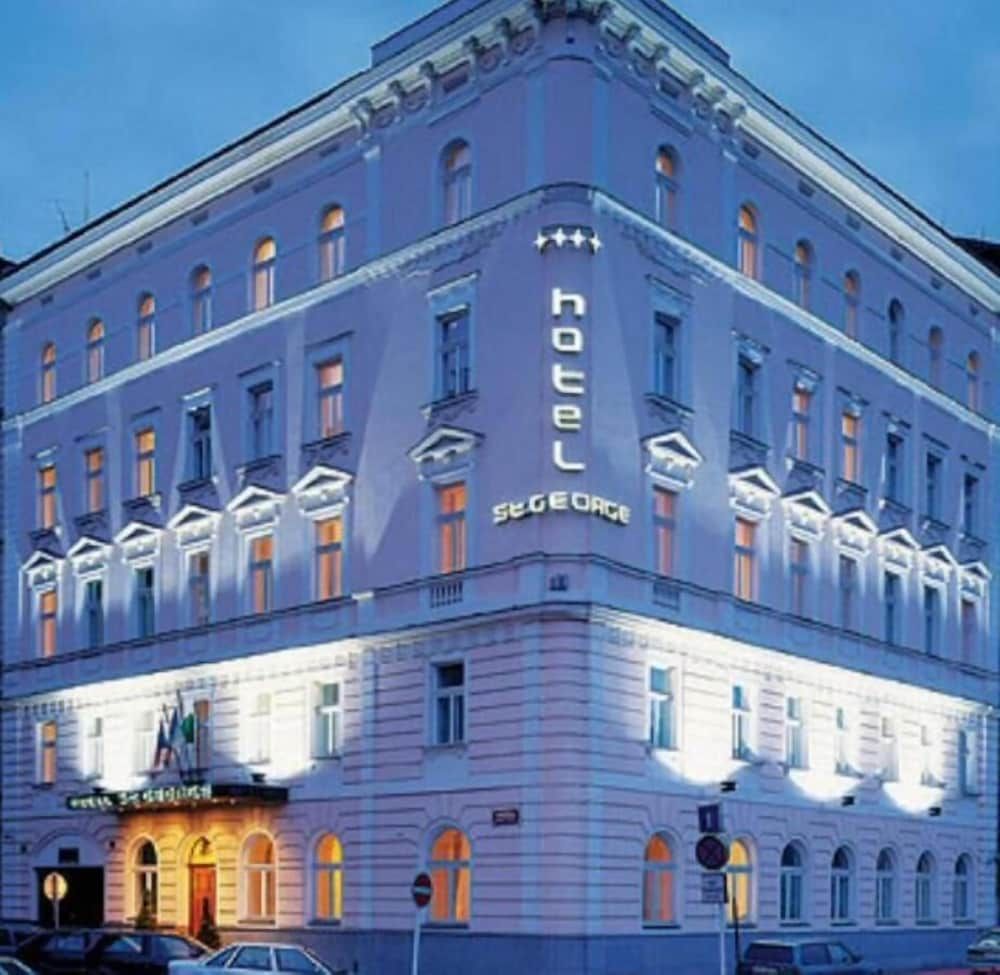 undefined Hotel St George - Czech Leading Hotels 6