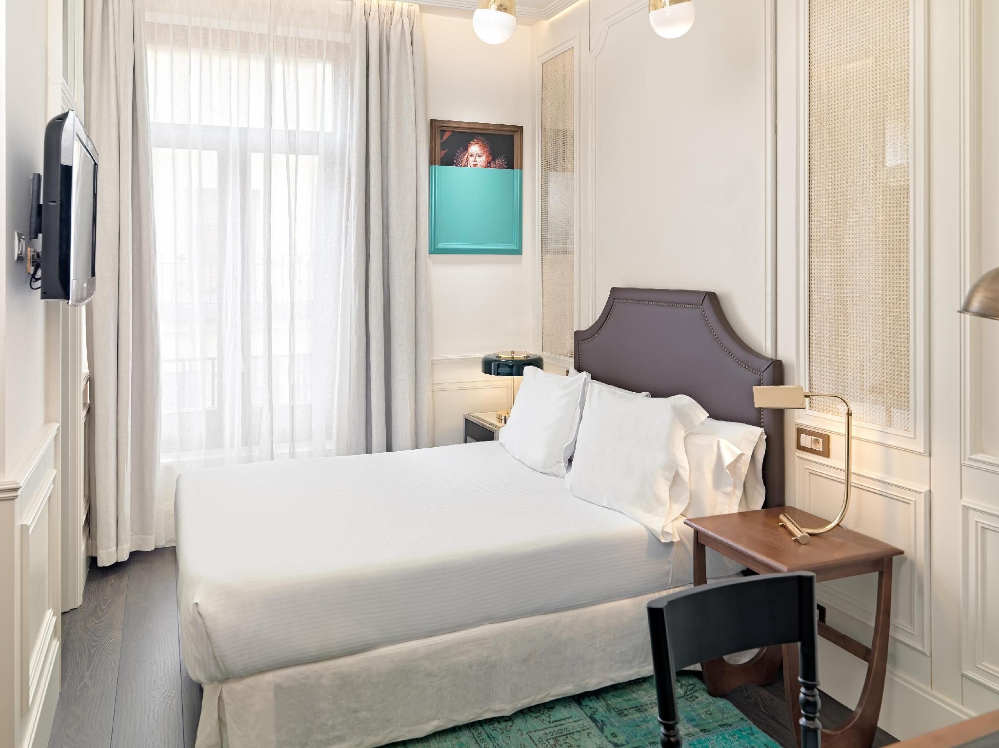 Essential Double Room