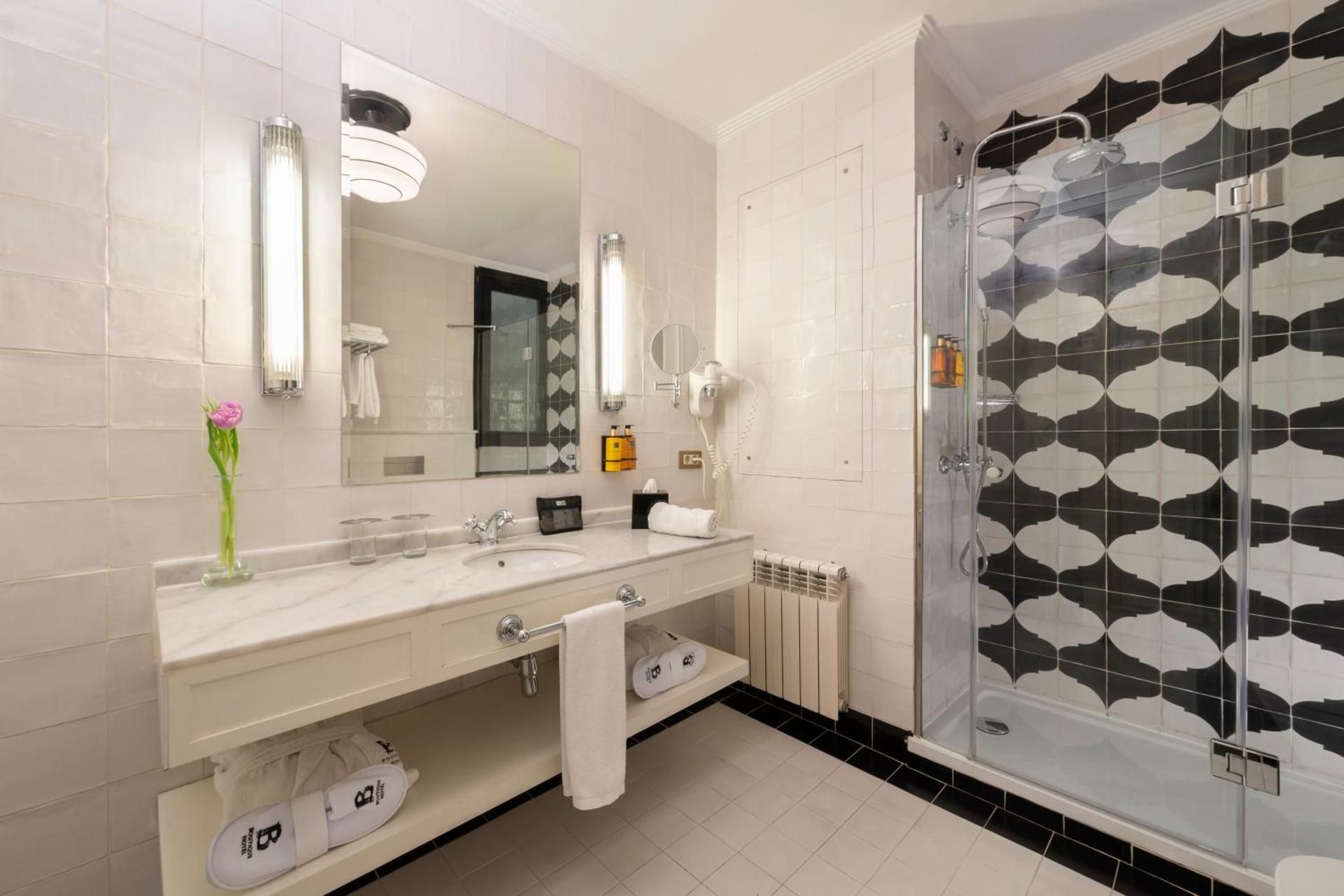 Essential Double Room